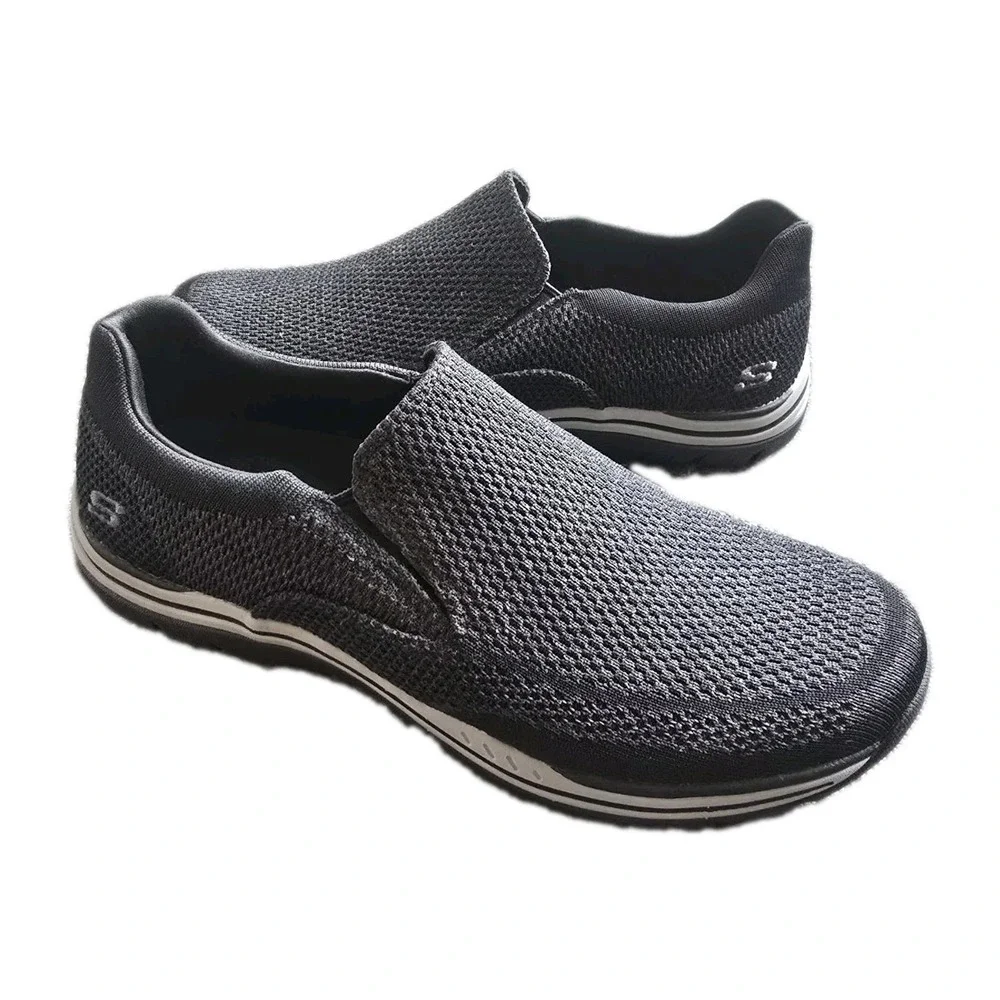 Skechers Men's Relaxed Fit Expected Gomel Slip-On Sneakers Black Sz 11 NEW
